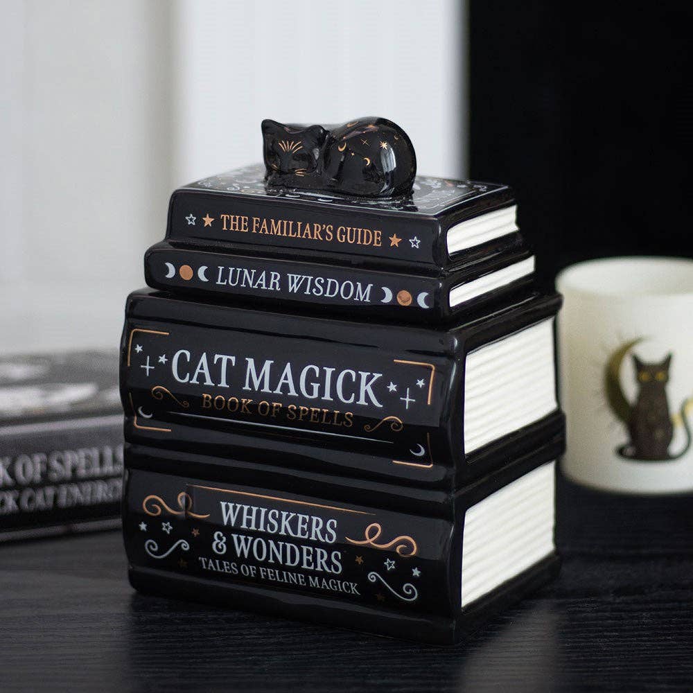 Black Cat – Duftlampe im Bücherstapel-Design